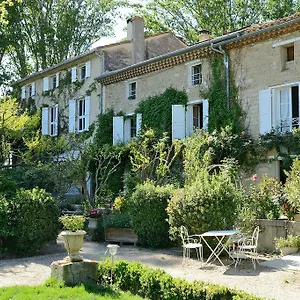 La Nesquière D'hôtes Couette-café
