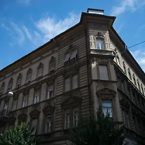  Apartment Barcsay