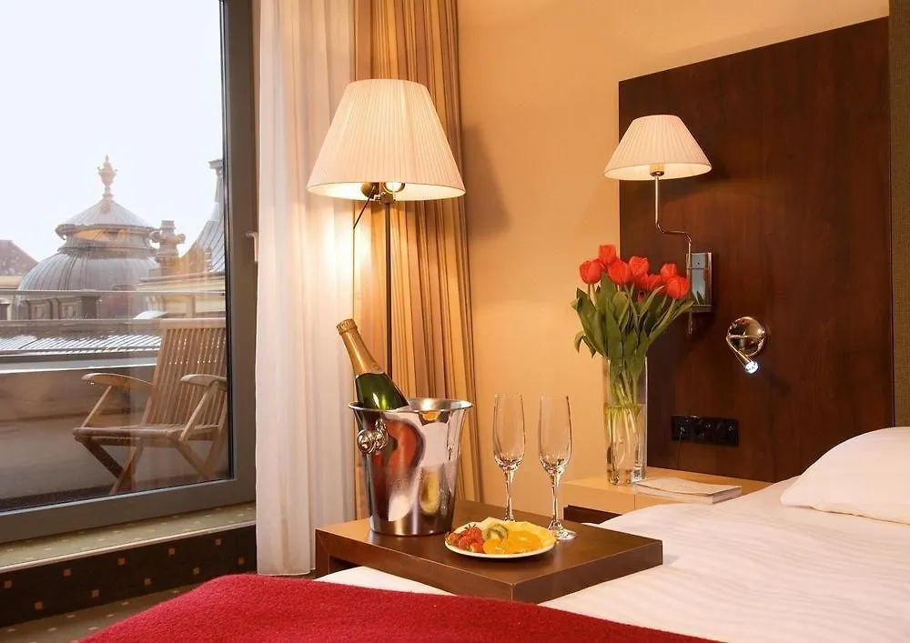 Nh Budapest City Hotel